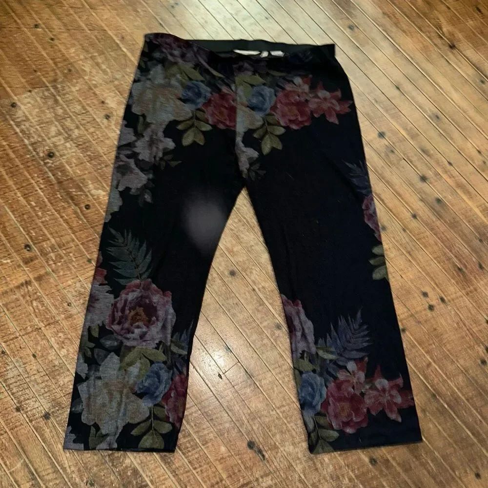 Soft Surroundings floral knit pull on stretchy PL pants